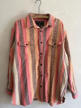 True grit Aztec print button up 100% cotton